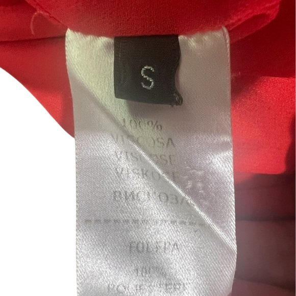 The Andamane Red Floral Mini dress Size Small - Picture 4 of 4